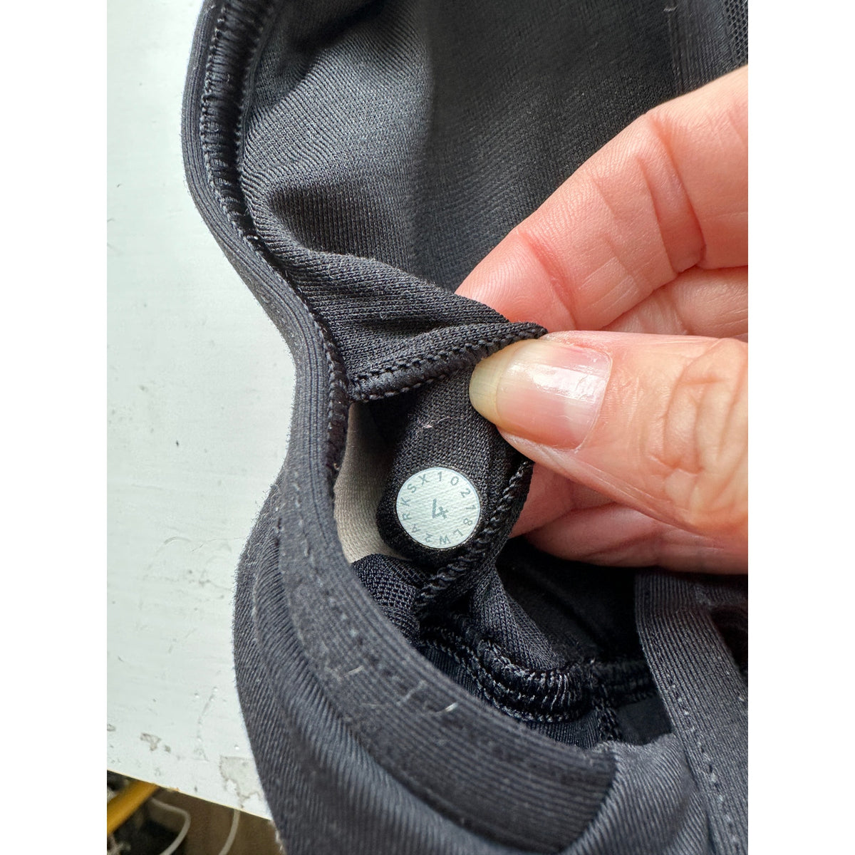 Lululemon Black Clip In High Round Mesh Neck