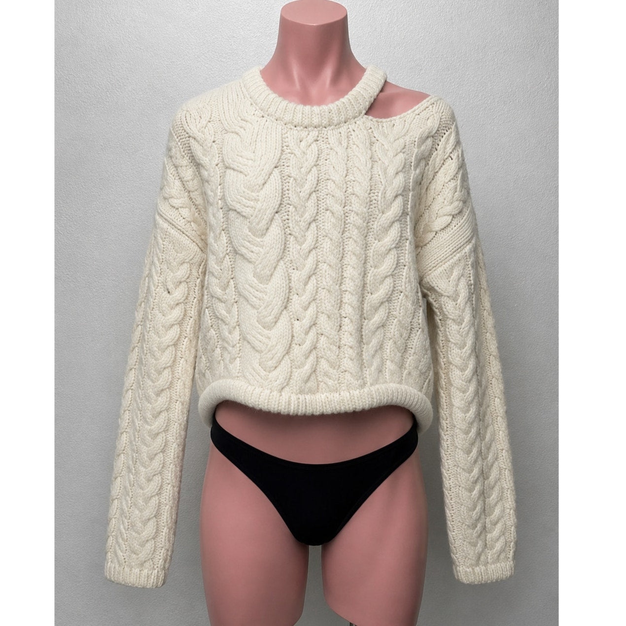 Tempest & Bentley Cream Chunky Knit 100% Wool Long Sleeve Sweater M