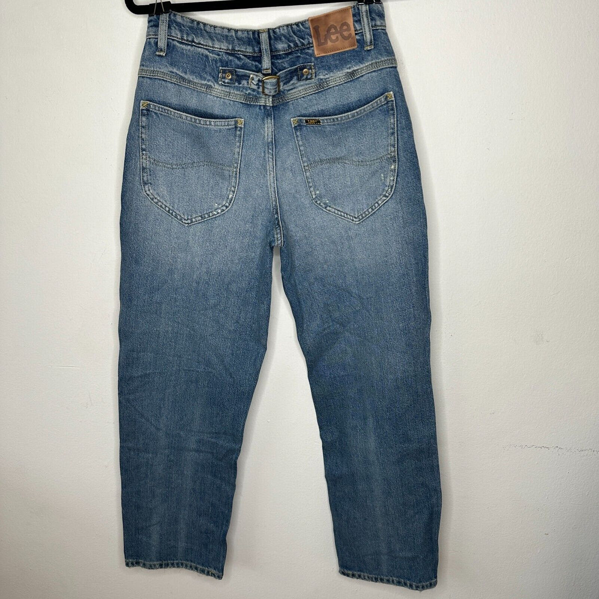 NWT Lee Vintage Medium Blue Wash High Rise Relaxed Stovepipe Distressed Jeans 28