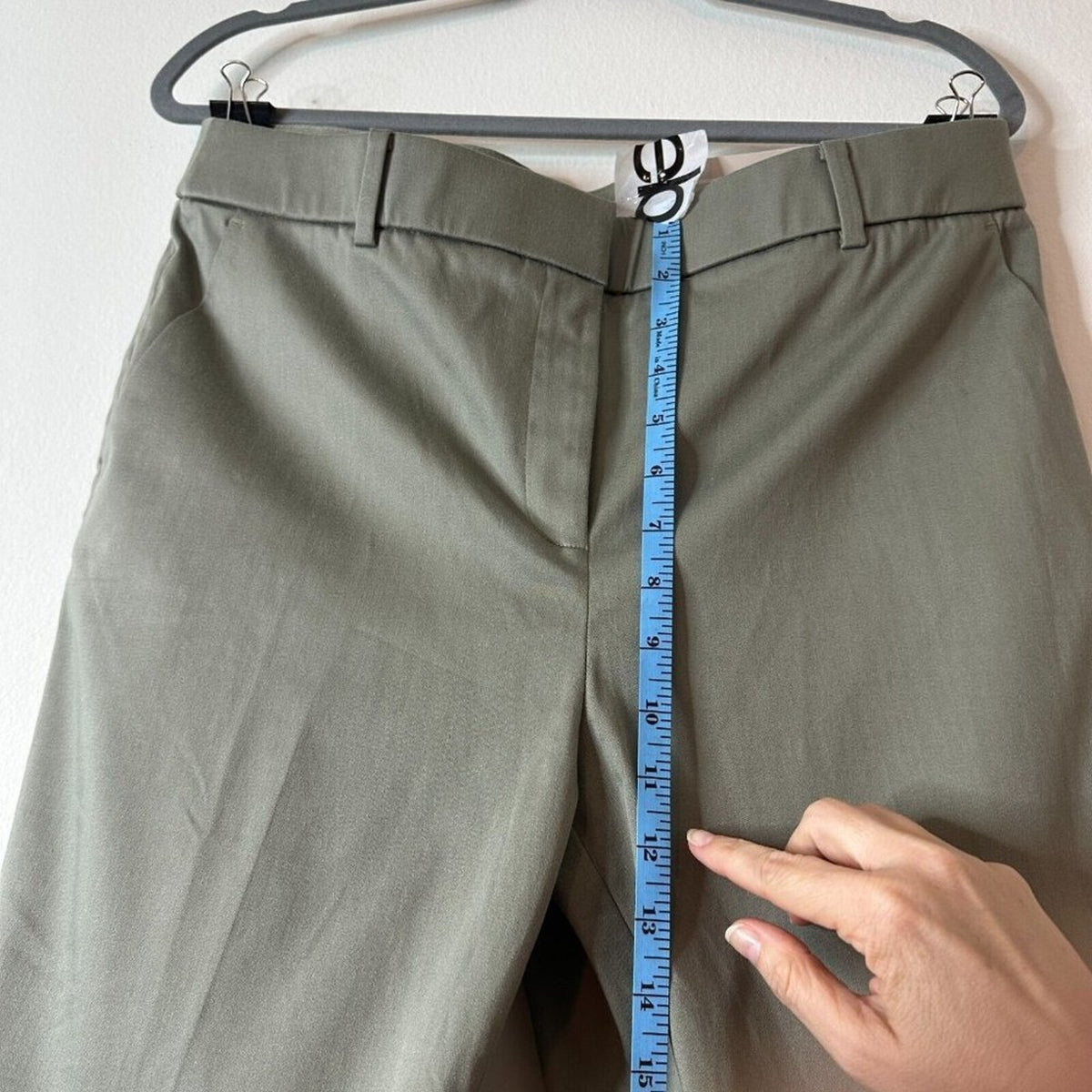 NWT Chico's Secret Stretch Straight Leg Cuffed Crop Pant Vetiver Olive Gray 10