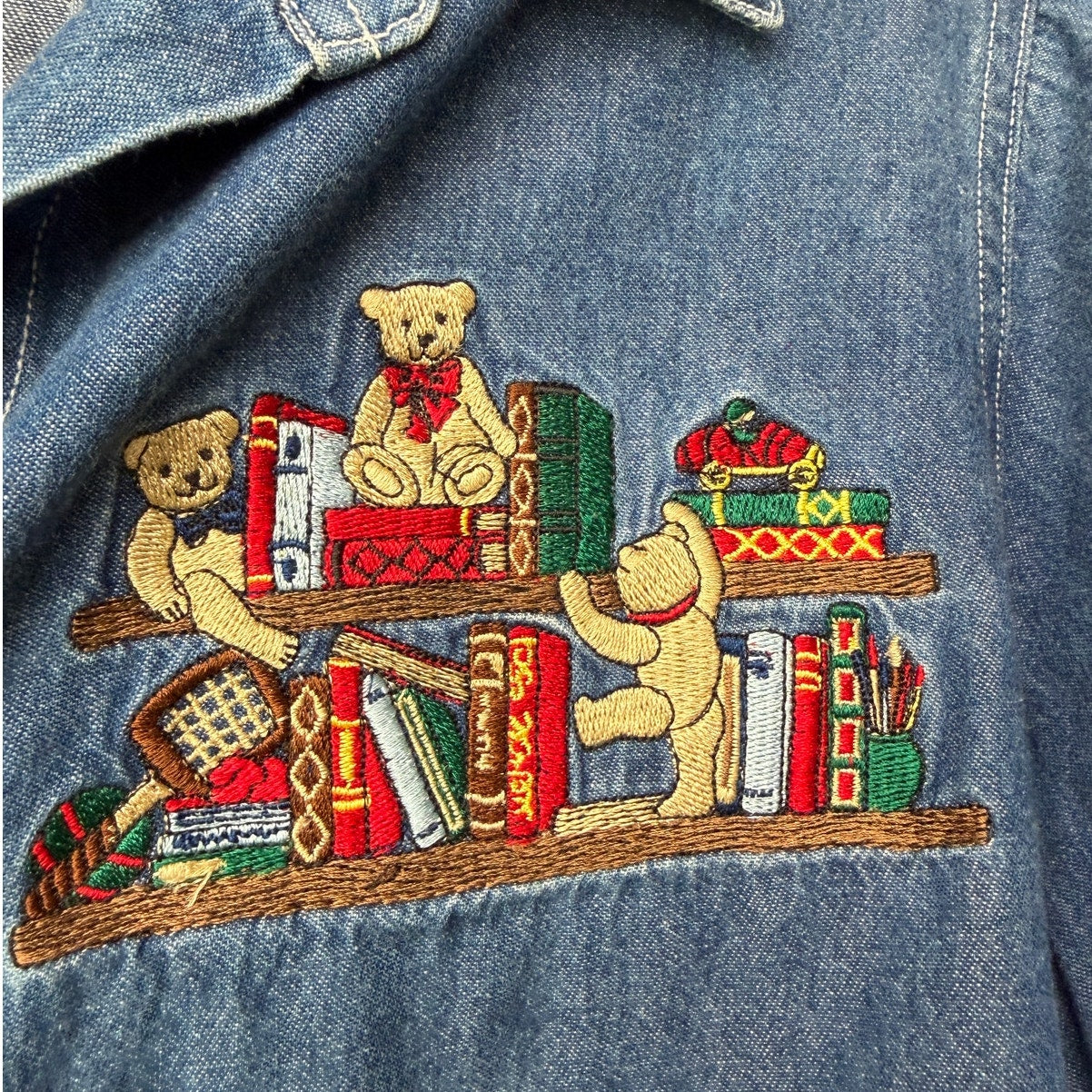 Vintage Cabin Creek Denim Shirt Embroidered Teddy Bears Books Women PL