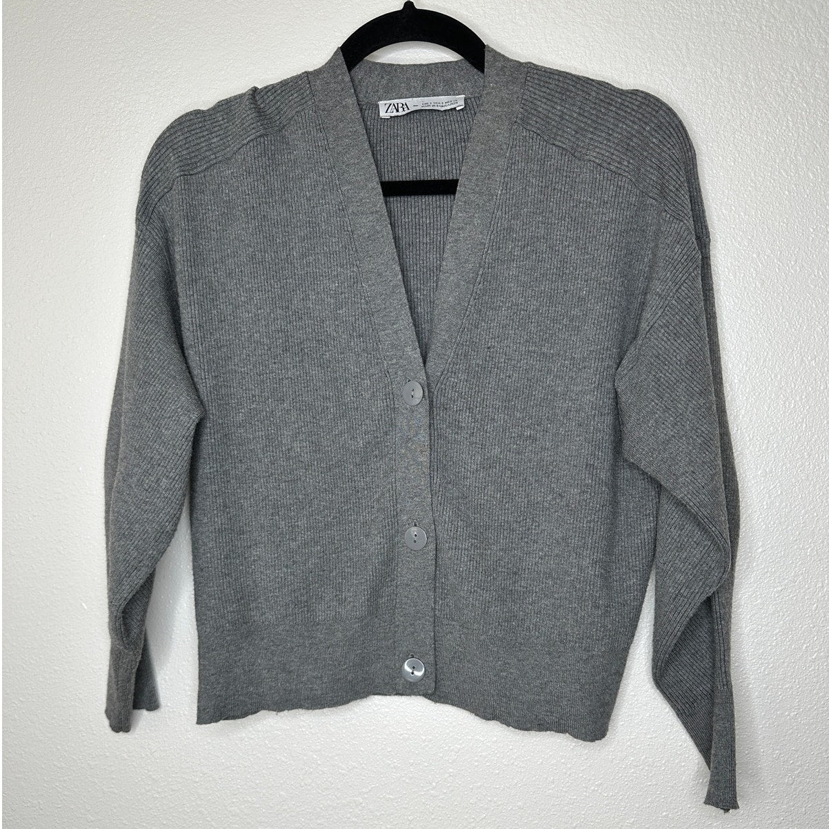 Zara Heather Gray Micro Rib V-Neck Front Button Long Sleeve Crop Cardigan Sweater S