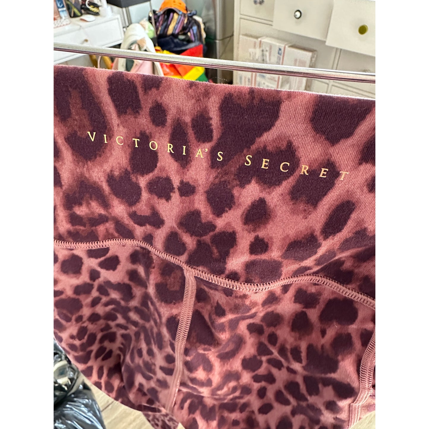 Victoria Secret Pink & Brown Leopard Print Pocketed Leggings 4