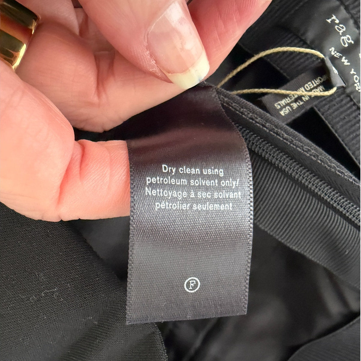 NWT Rag & Bone Annie Black Cropped Ponte Pants Gold Zip