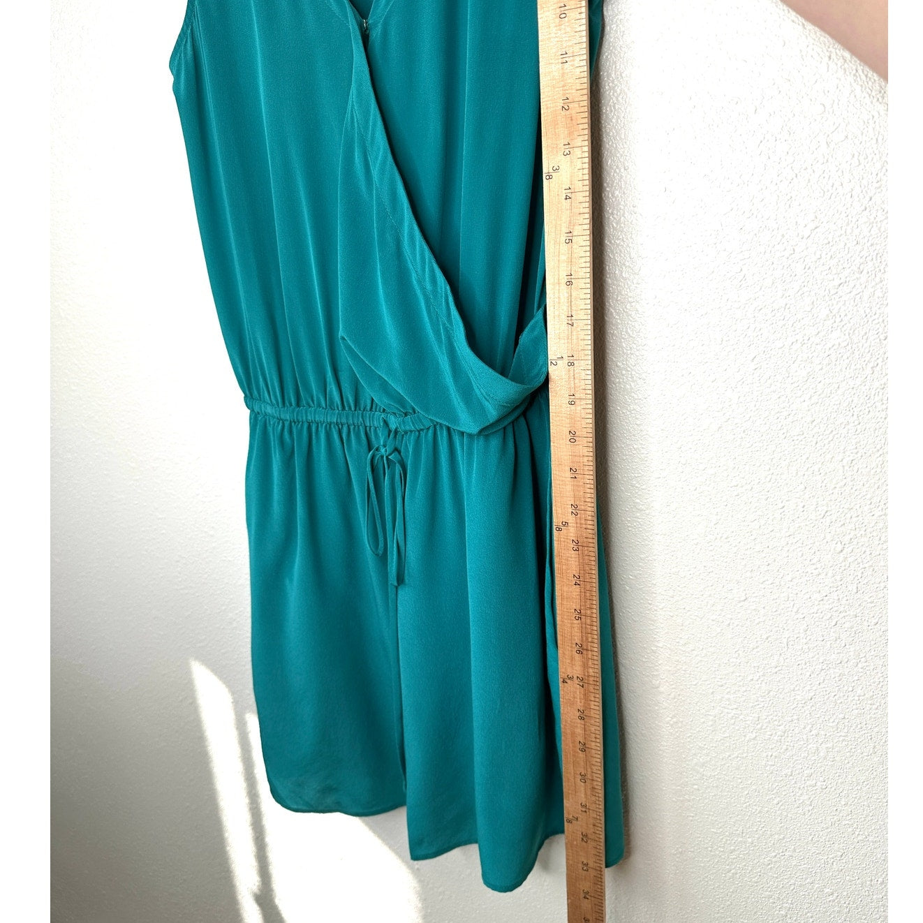 NWT Lavender Brown Jade Teal V-Neck Satin Faux Wrap Dress M