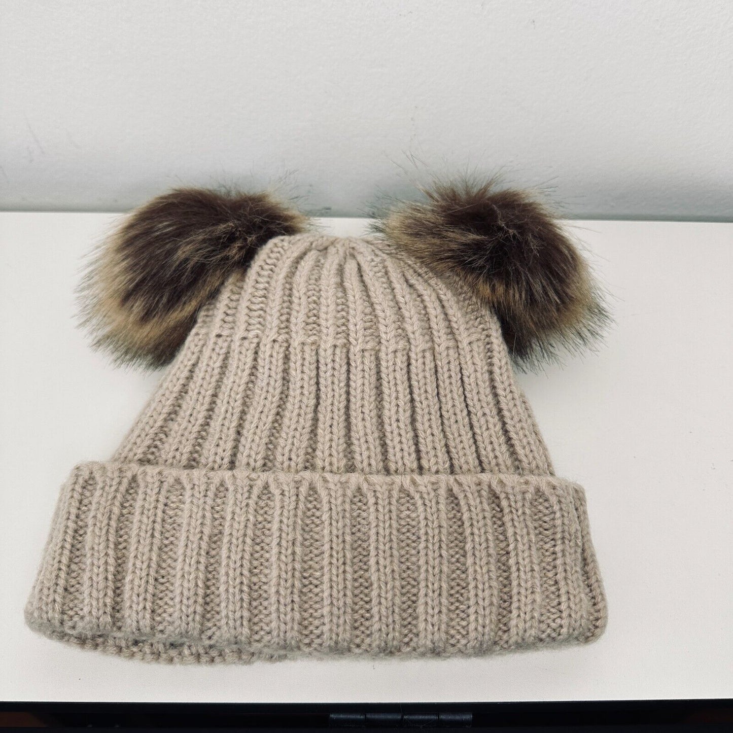Arctic Paw Tan Cream Lined Thick Cable Knit Beanie 2 Brown Faux Fur Pom Poms OS