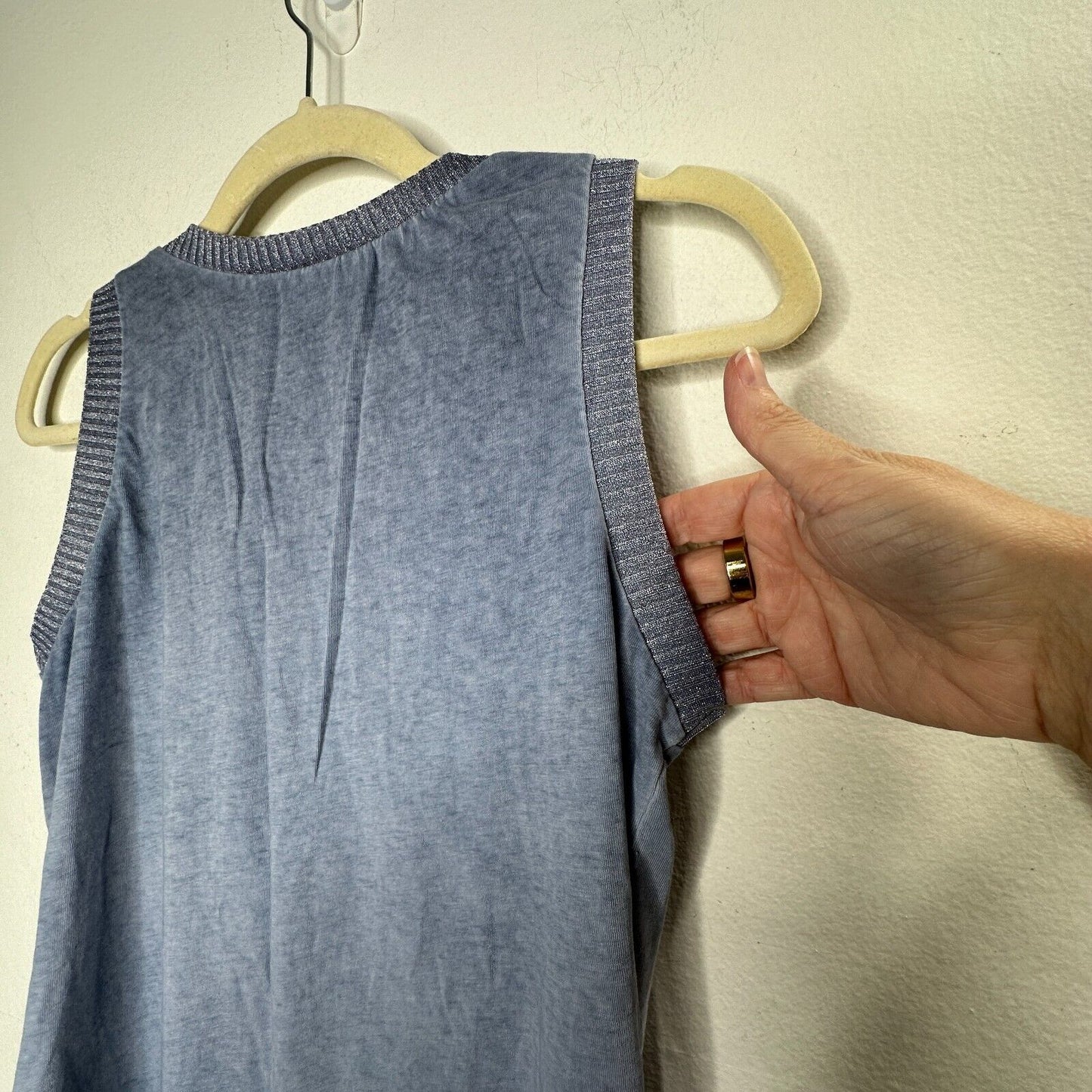 Gray Blue Knit Sleeveless Scoop Neck Tank Top 2 Stars One Silver Sequined Med