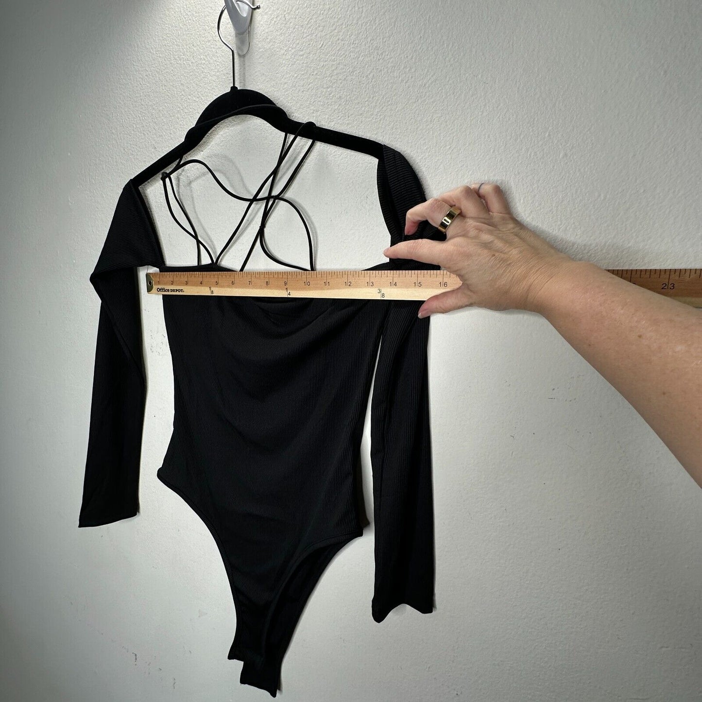 Black Bandeau Style Attached Arm Sleeve Criss Cross Back Bodysuit Snap Close M