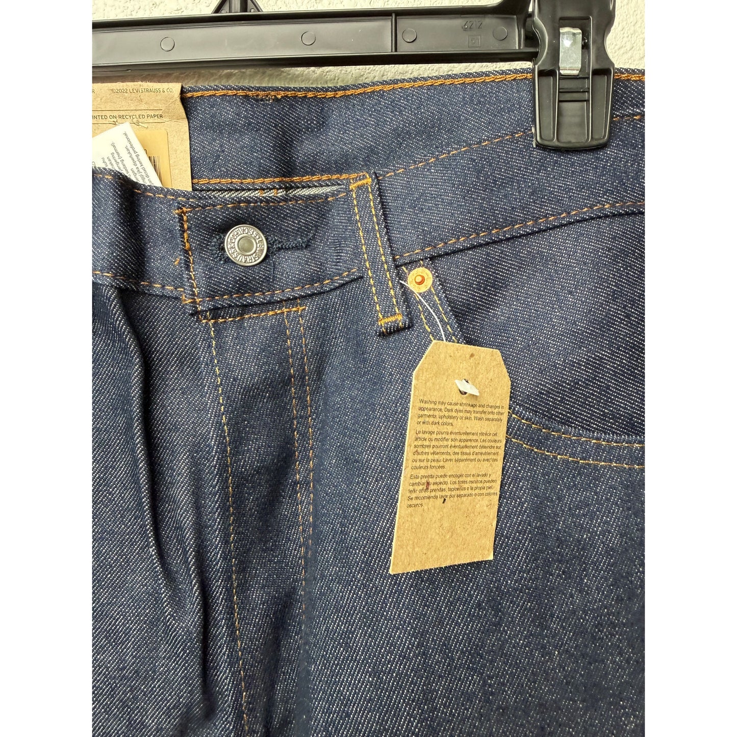 NWT Levi's 501 Original Dark Wash Men's Jeans 33x33