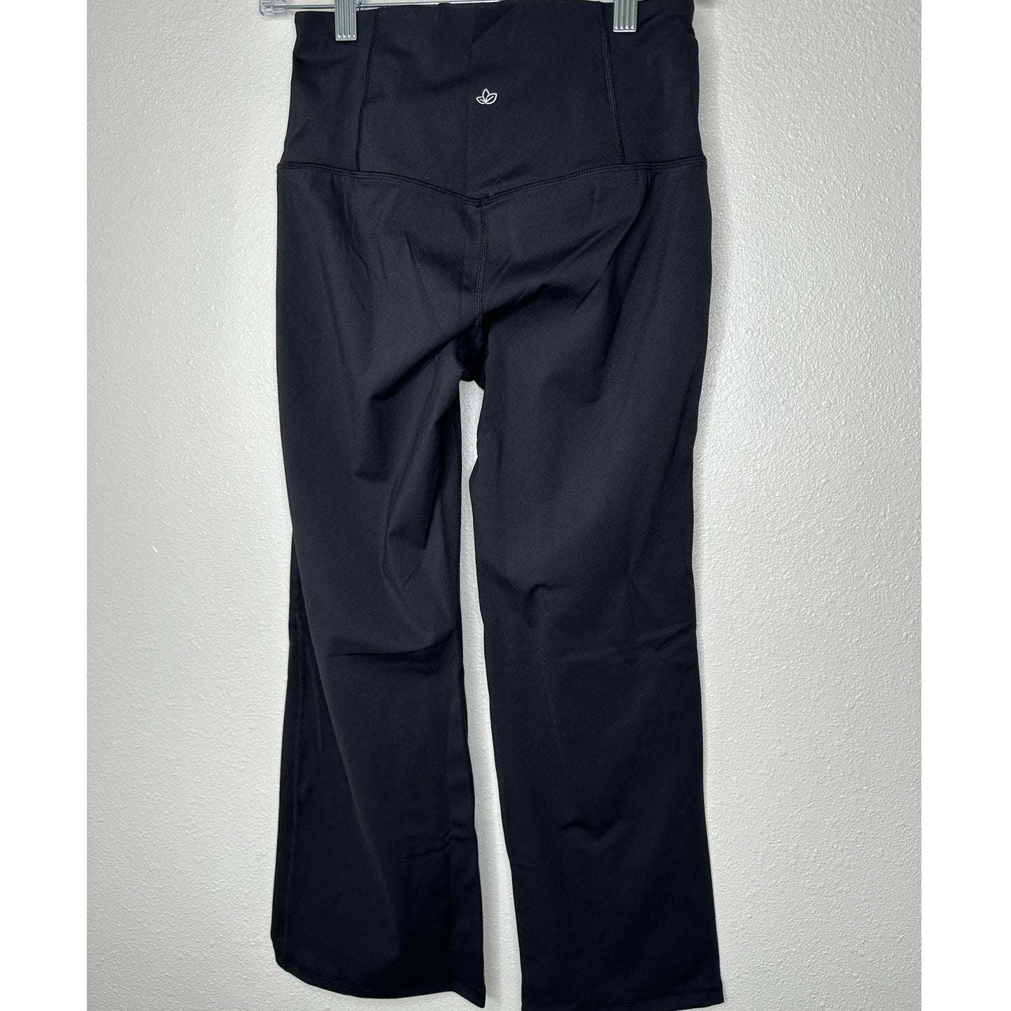NWT YogiPace Black Wide Waistband Cropped Wide Leg Yoga Pant Small