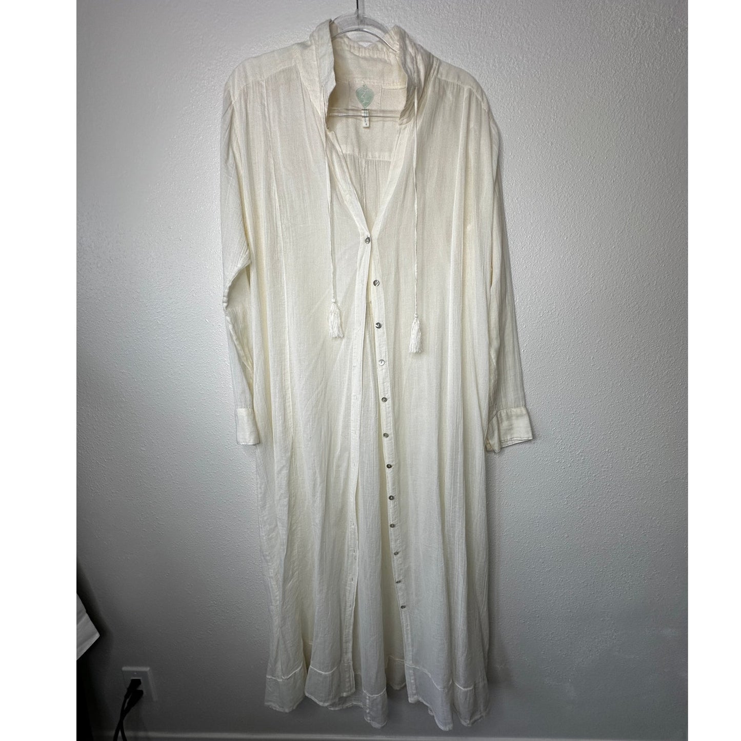 Z&L Europe Cream Maxi Dress Small Boho Button Front Tassel Long Sleeve Coverup