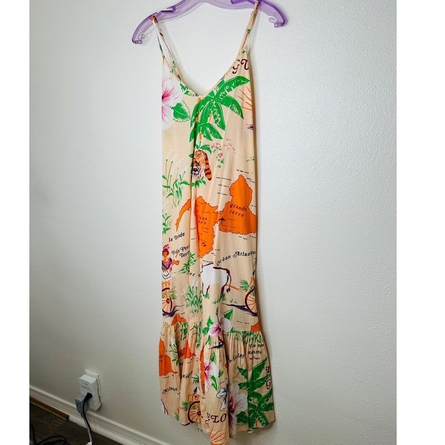 UO Sunkissed Printed Poplin Tropical Floral Flowy Pleated Ruffle Maxi Sundress M