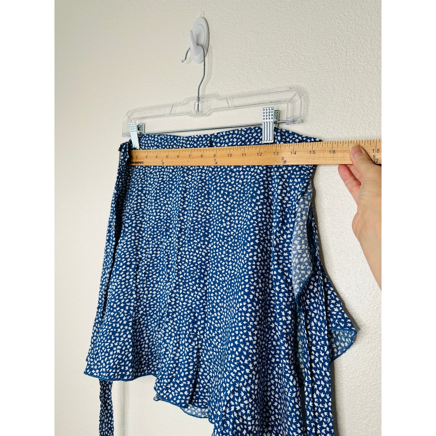 Blue & White Leaf Print Design Wrap Mini Skirt with Ruffle S