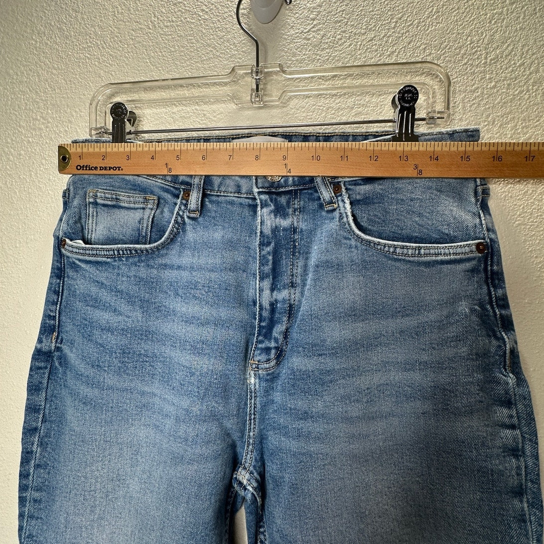 Zara Medium Light Wash Whiskered Raw Hem Mini Flare Leg Midrise Crop Jean 10