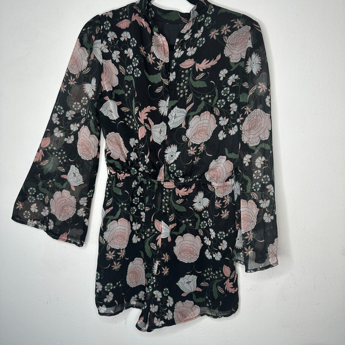 BB Dakota Tullia Black Pink Gray Floral Long Bell Sleeve Romper Mock Neck S