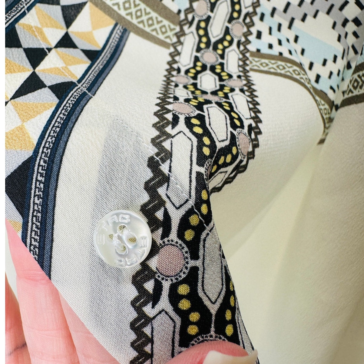 ETRO Pastel Cream Blue Multi Geometric Print Button Collar Silk Blouse  46 / L