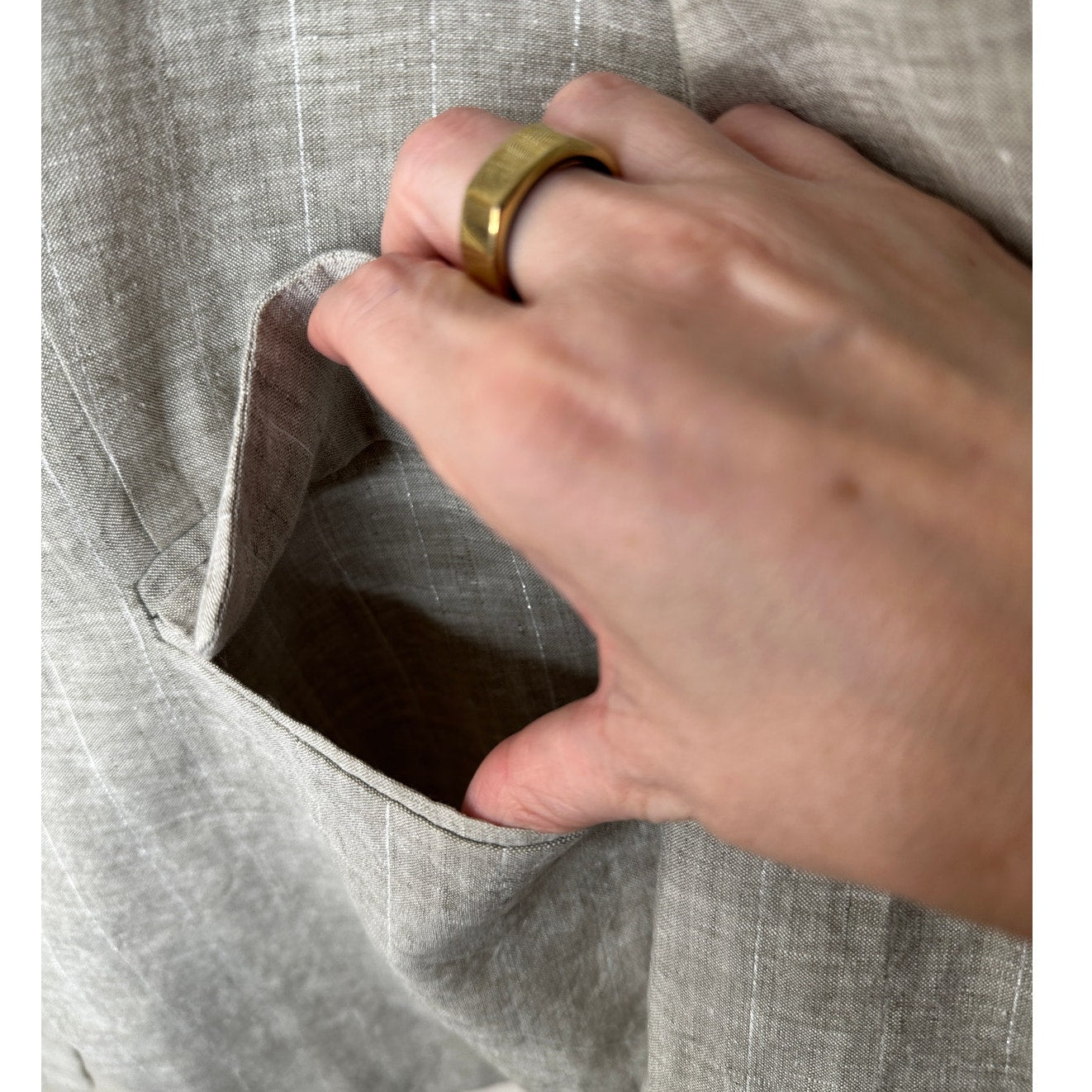 Brunello Cucinelli 100% Linen Beige Silver Stripe Button Blazer 46 / 14