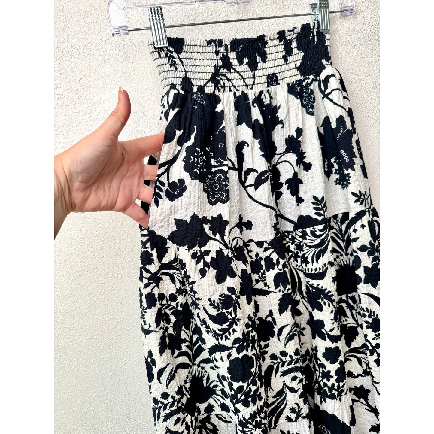 NWT Misa Los Angeles Womens Black White Floral Set XS