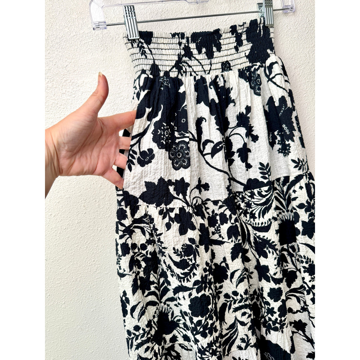 NWT Misa Los Angeles Womens Black White Floral Set XS