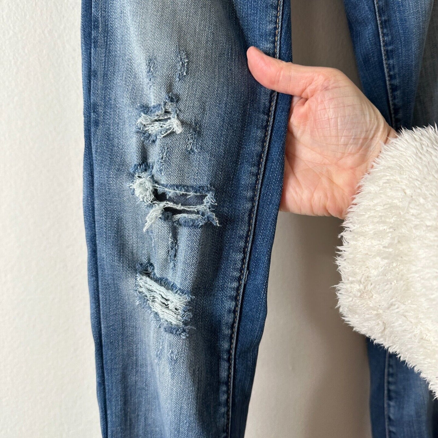 Blank NYC High Cuff Straight Medium Wash Distressed Jeans Low Rise Stretch 24