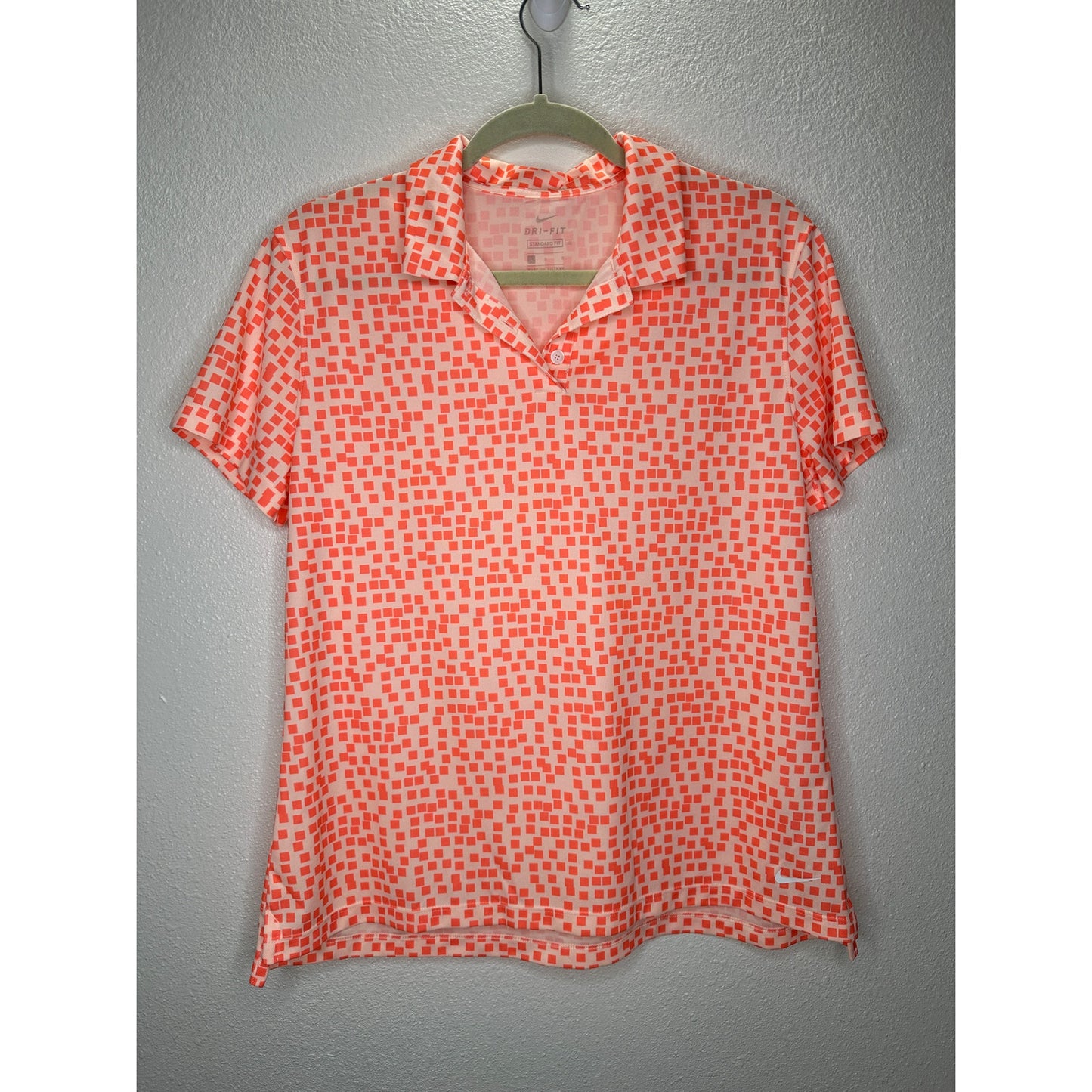 Nike Peach & Cream Breathe Golf Dry-Fit Polo Shirt L