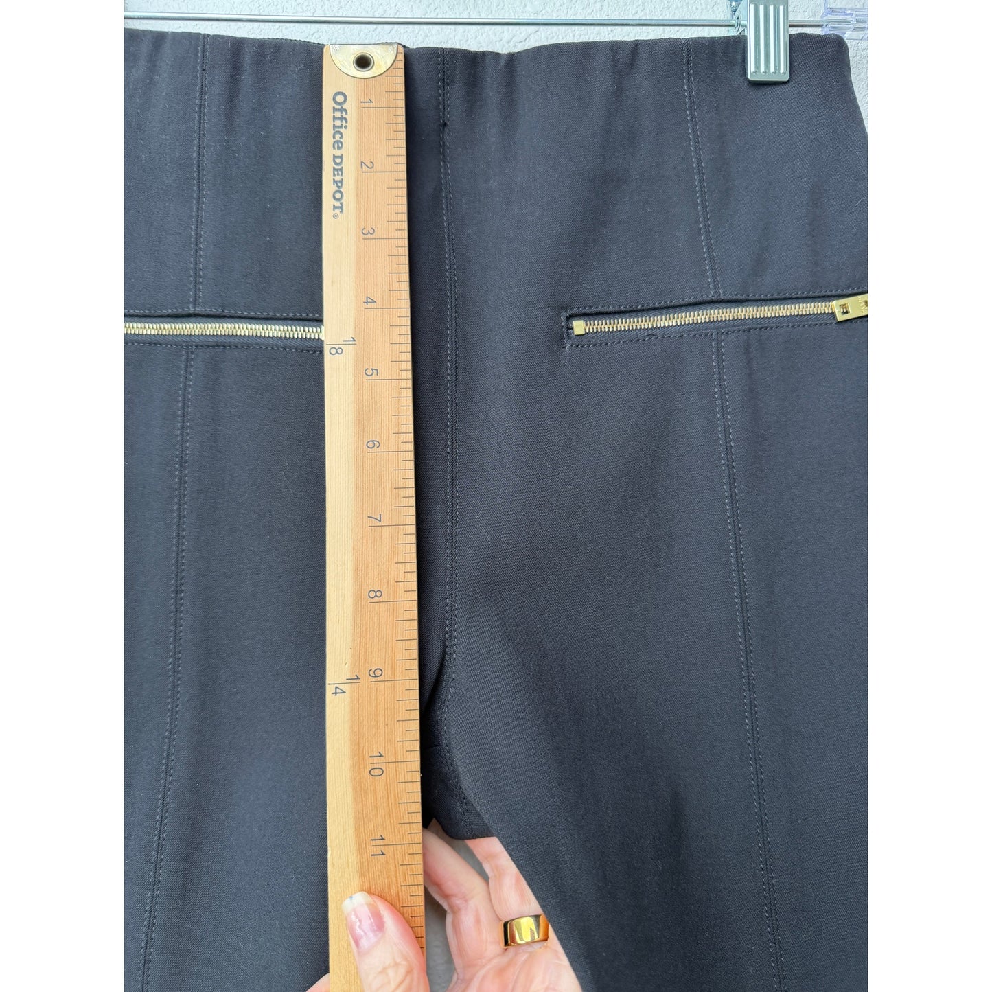 NWT Rag & Bone Annie Black Cropped Ponte Pants Gold Zip