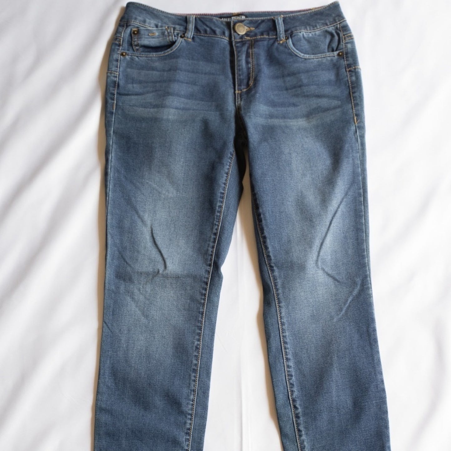 Fashion Nova Light Wash Mid Rise Skinny Denim Jeans 5