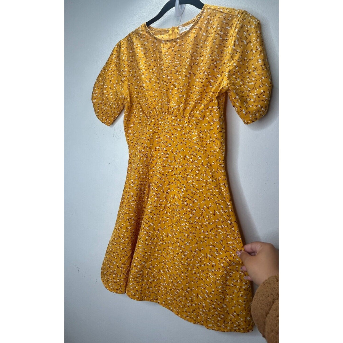 Tu by Catu Mustard Yellow White Brown Floral Short Sleeve Crew Neck Mini Dress