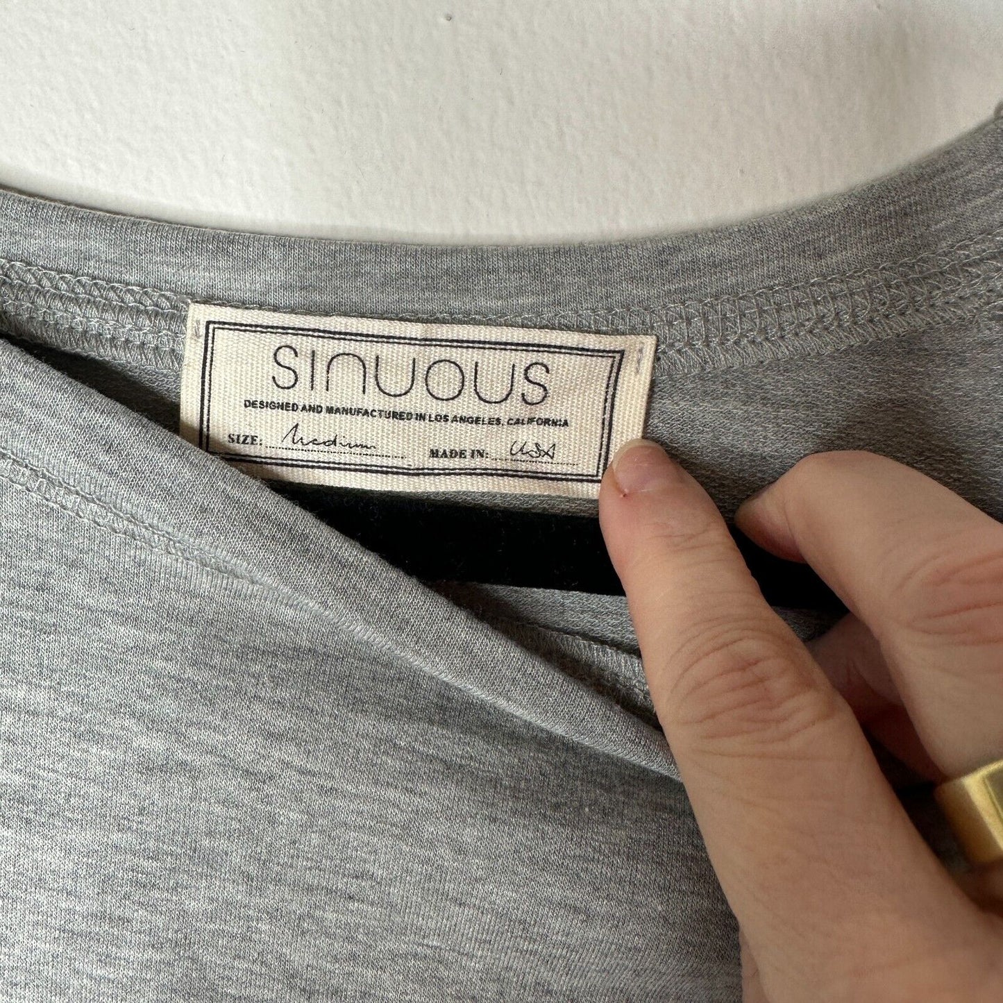Sinuous Casual Gray Asymmetrical Hem Short Sleeve Relaxed Tee Round Neck Medium