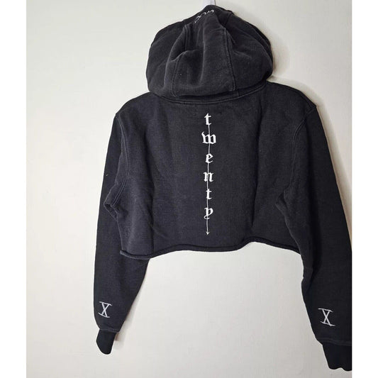 Woo Twenty Black Hooded Cropped Raw Hem Long Sleeve Twenty Graphic Hoodie XS