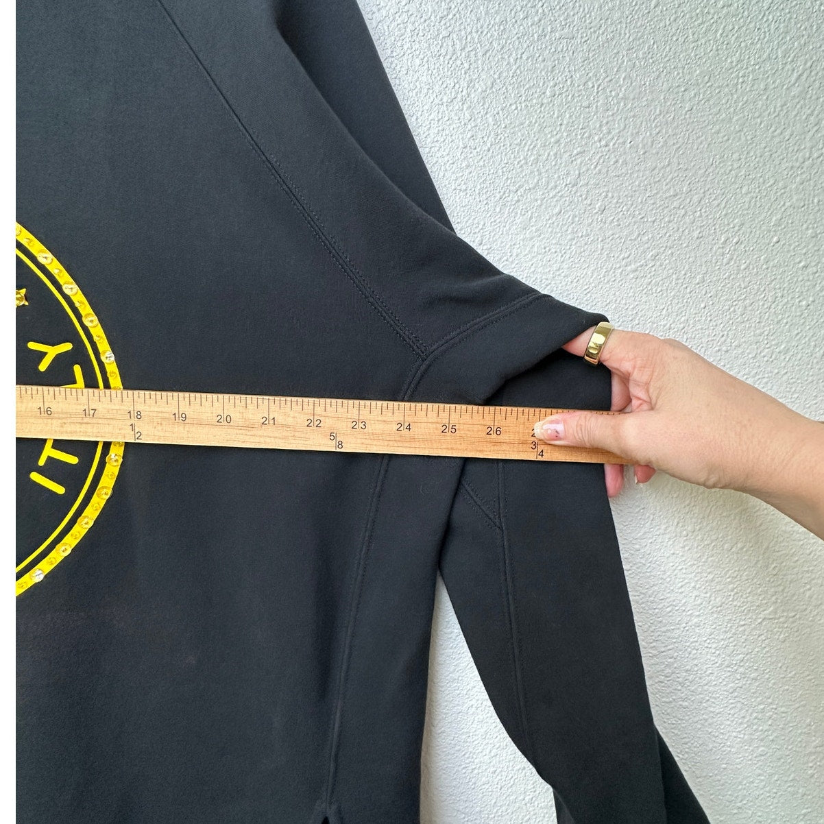 Fendi Black Roma 1925 Logo Crewneck Sweatshirt Women’s L