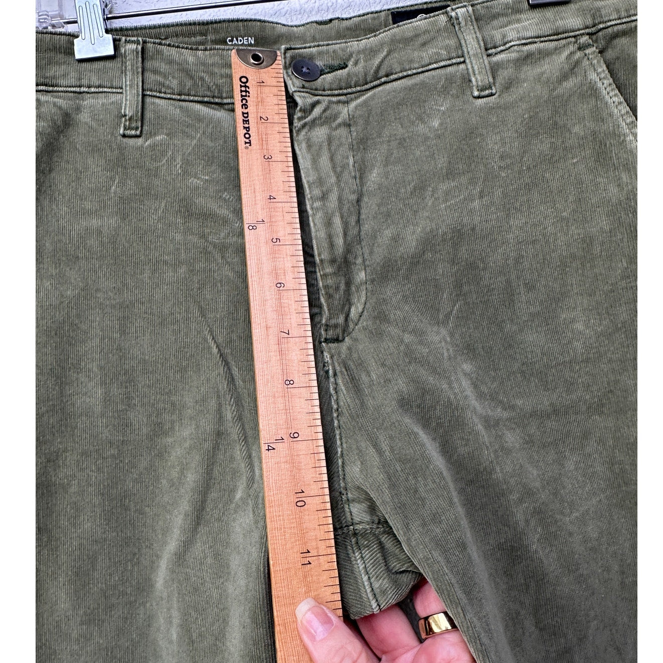 AG Adriano Goldschmied Caden Tailored Corduroy Trousers Olive Green Women’s 31R
