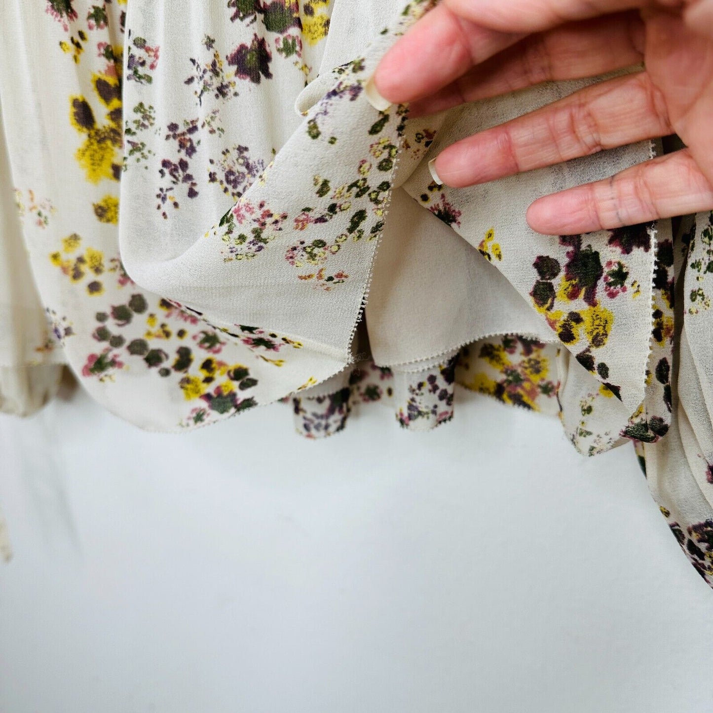 Aritzia Wilfred Talence Cream and Multi Floral Silk Pleated Off Shoulder Top XS