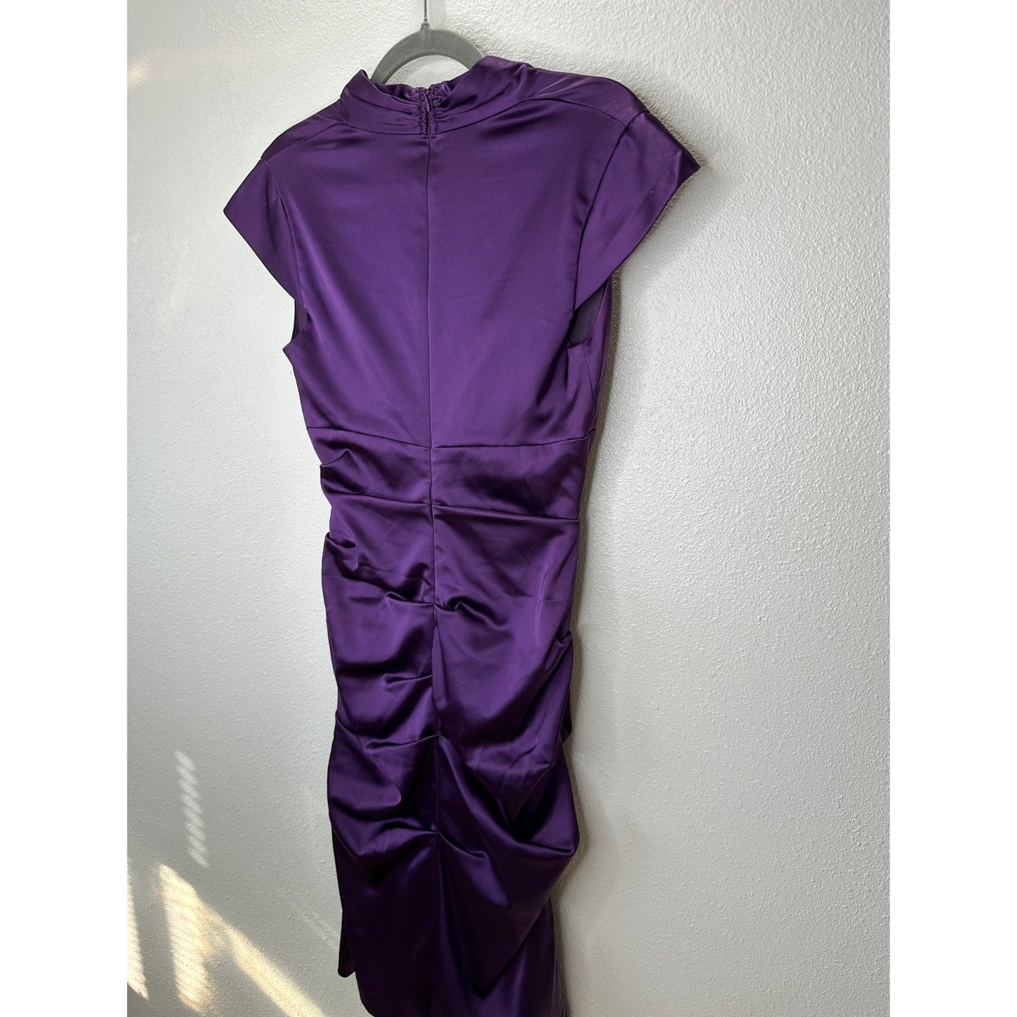 Xscape by Joanna Chen Purple Satin Faux V Neck Cap Sleeve Midi Dress 6