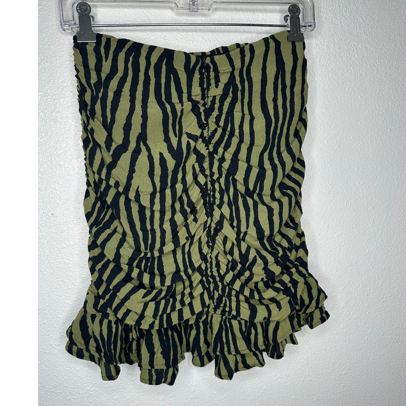 ZARA Green Zebra Print Ruched Mini Skirt XS Ruffle Hem Back Zip