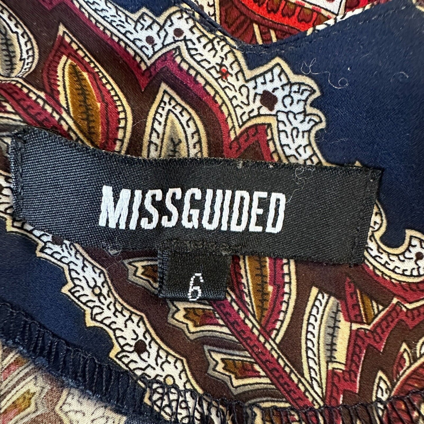 Missguided Blue Red and White Paisley Design VNeck Strappy V-Back Flowy Blouse 6