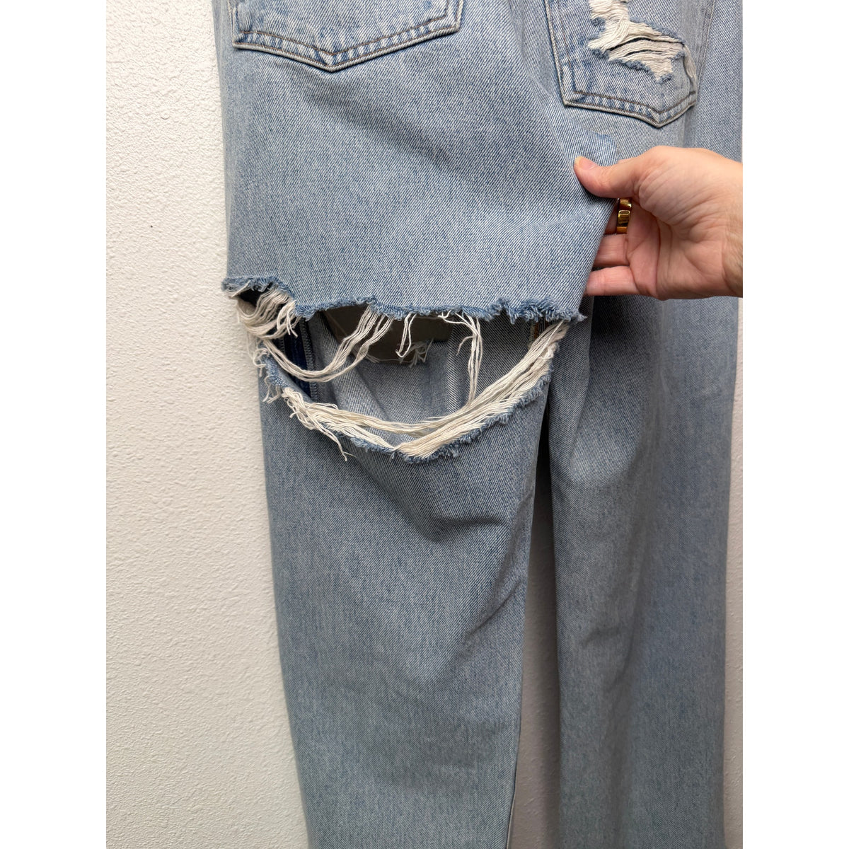 AGOLDE Light Blue Distressed Straight Jeans Women 26