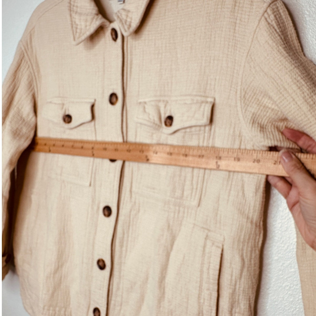 Madewell Oatmeal Long Sleeve Button Front Pocketed Waffle Pattern Shirt Jacket