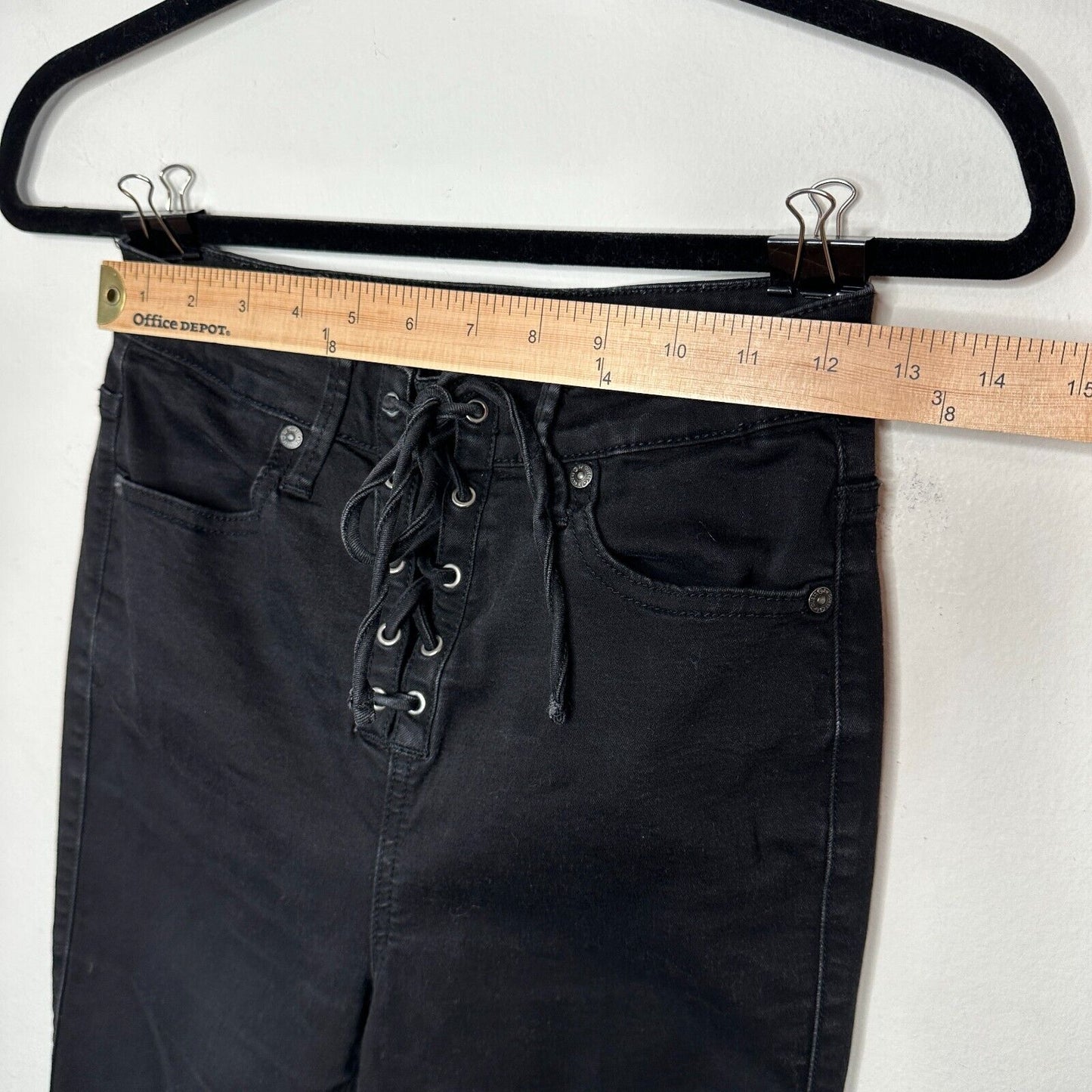 G By Guess Edgy Stone Black Lace-Up Front High Waist Stretch Skinny Jeans 28