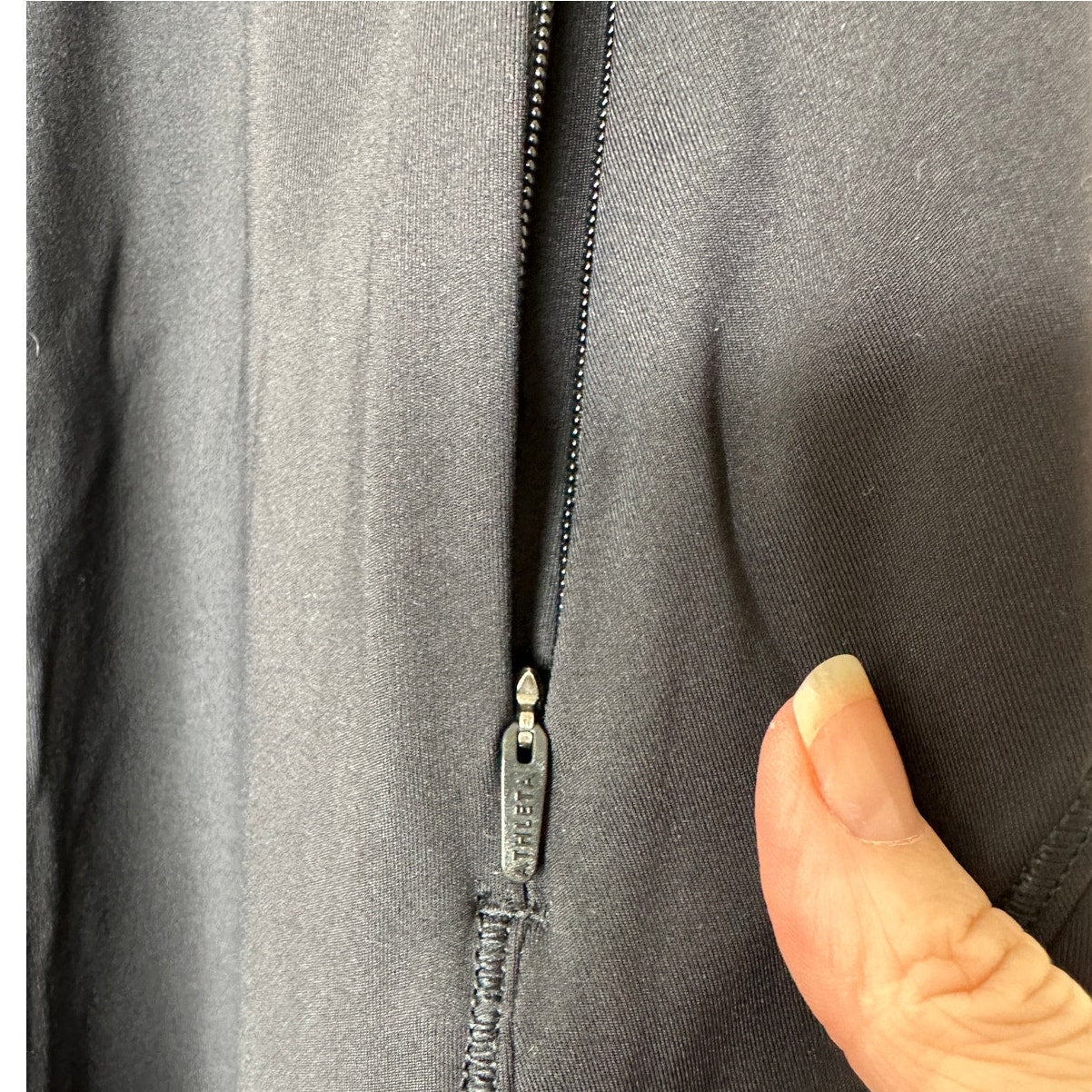 Athleta Black Distant Jogger High Rise Zip Pockets Yoga Pants XXS