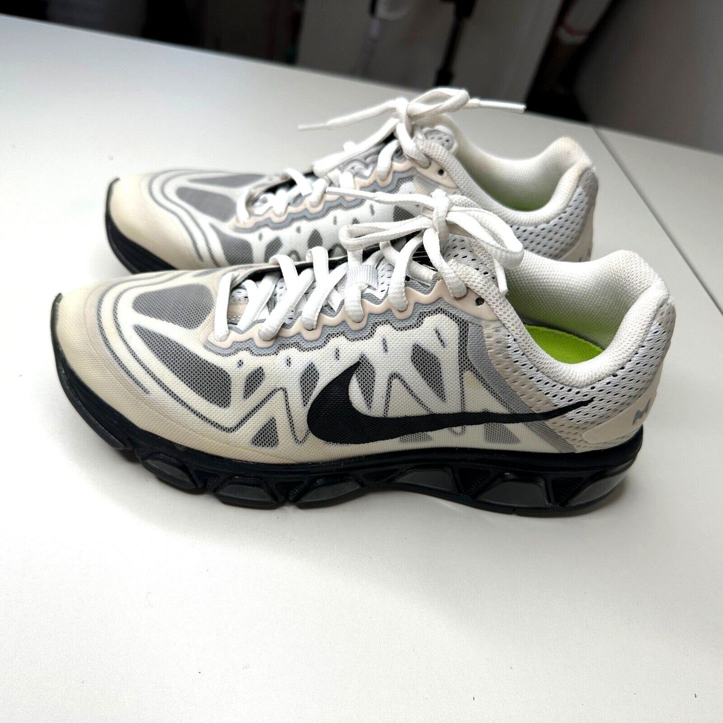 Nike Cream White Black Gray Tailwind 7 Max Air Womens Running Sneakers Size 9