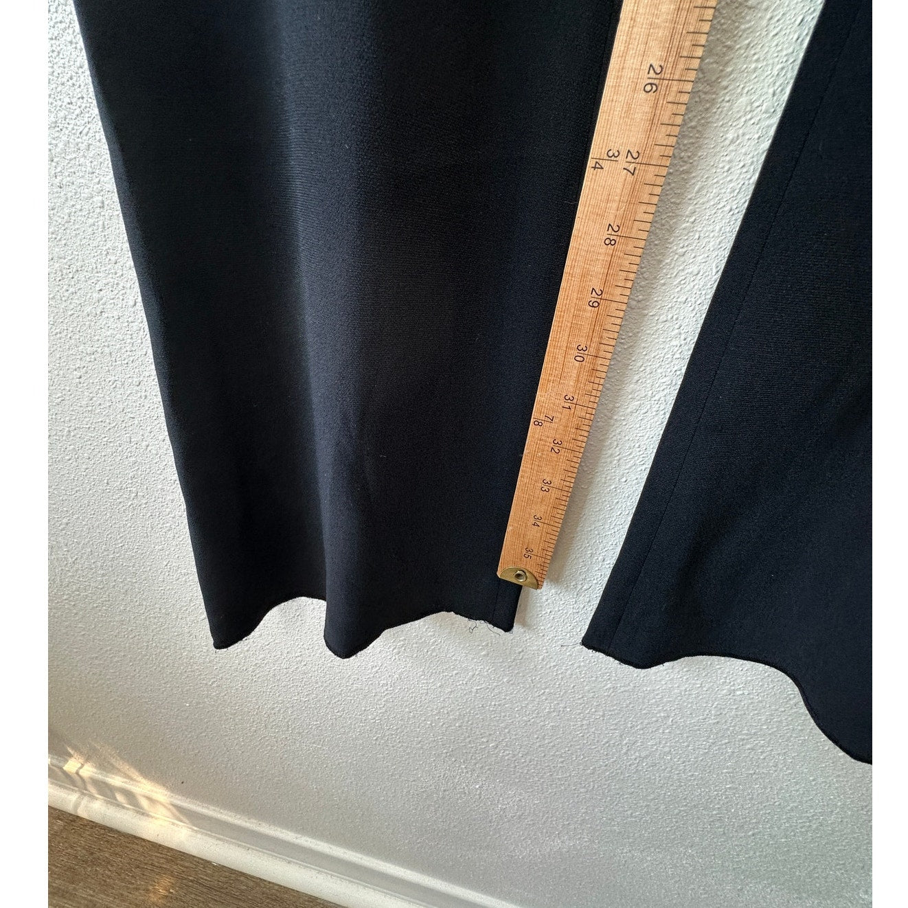Tom Ford Black Viscose Blend Slight Flare Long Dress Pants 46 / 12