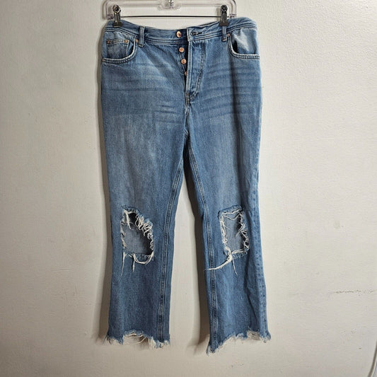 We The Free Medium Blue Wash Button-Fly Distressed Raw Hem Straight Crop Jean 28