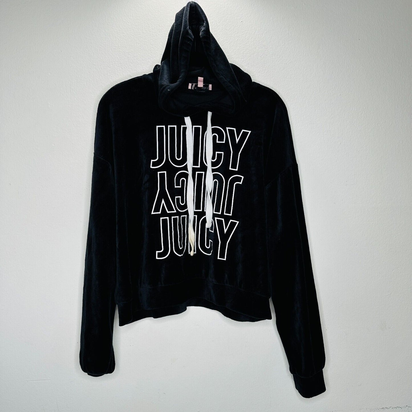 Juicy Couture Black Velour Long Sleeve Oversize Hoodie White Juicy Logo S