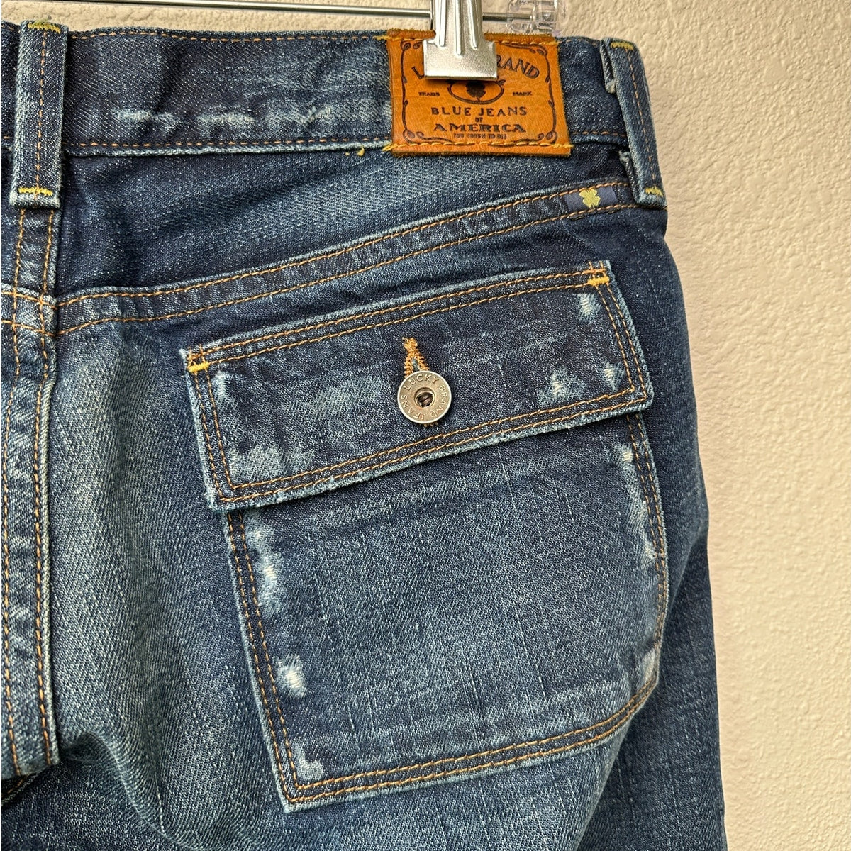 Lucky Brand Y2K Low Rise Dark Medium Wash Cargo Jeans Size 4/27