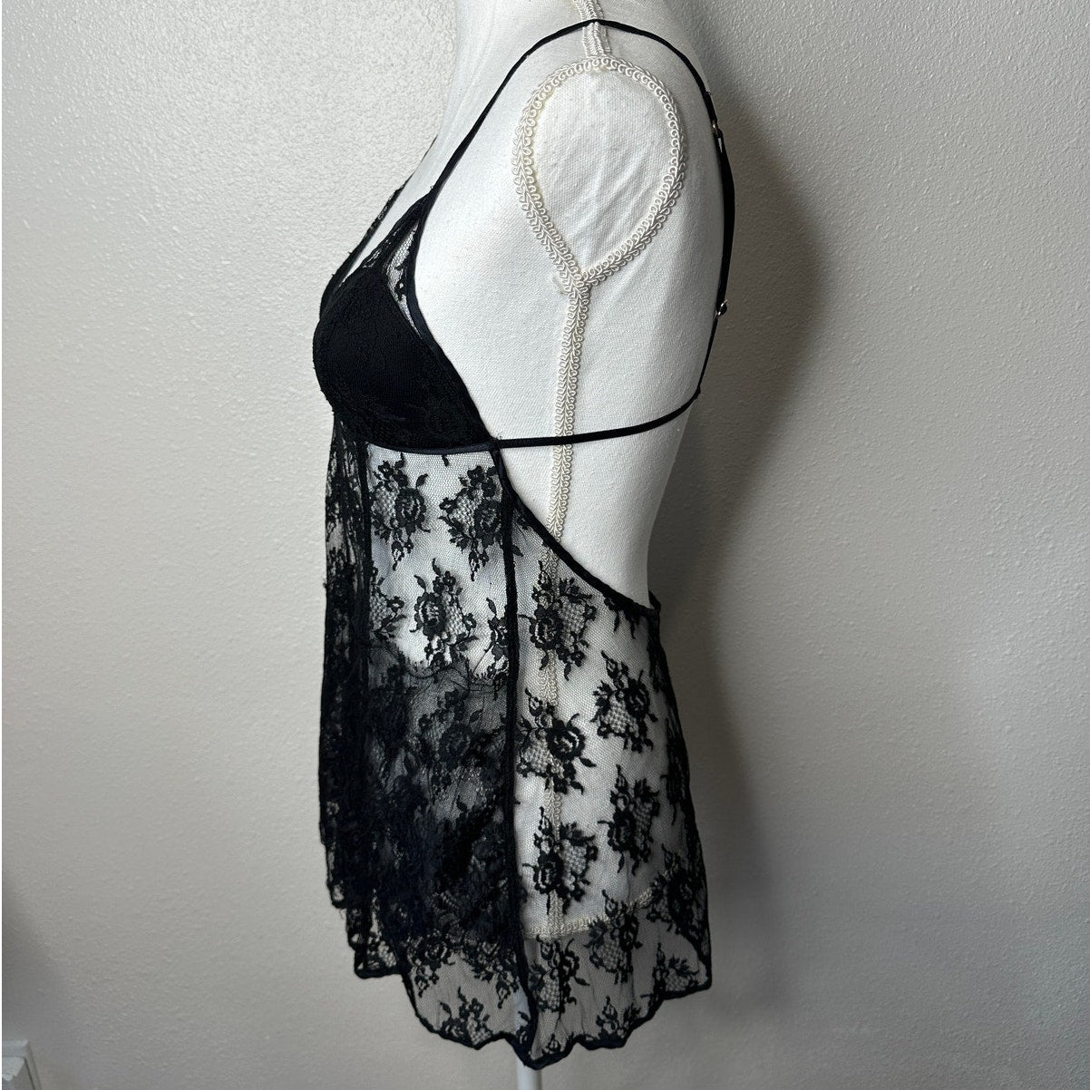 Victoria’s Secret Very Sexy Black Sheer Lace Nightie Open Back Slip Lingerie