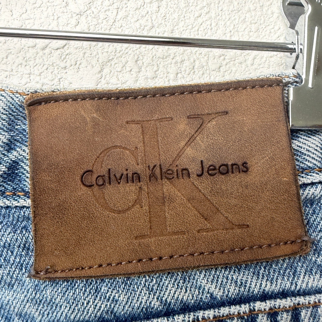 Calvin Klein Medium Wash Cutoff Shorts Womens 6 2/4