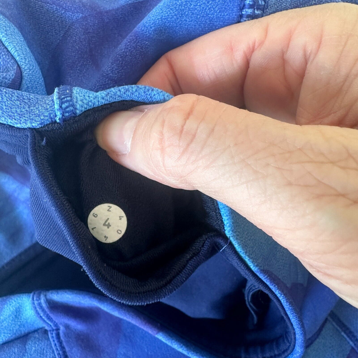 Lululemon Blue Run It Out High Waist Full Length Midnight Tulle Yoga Zip Pant S