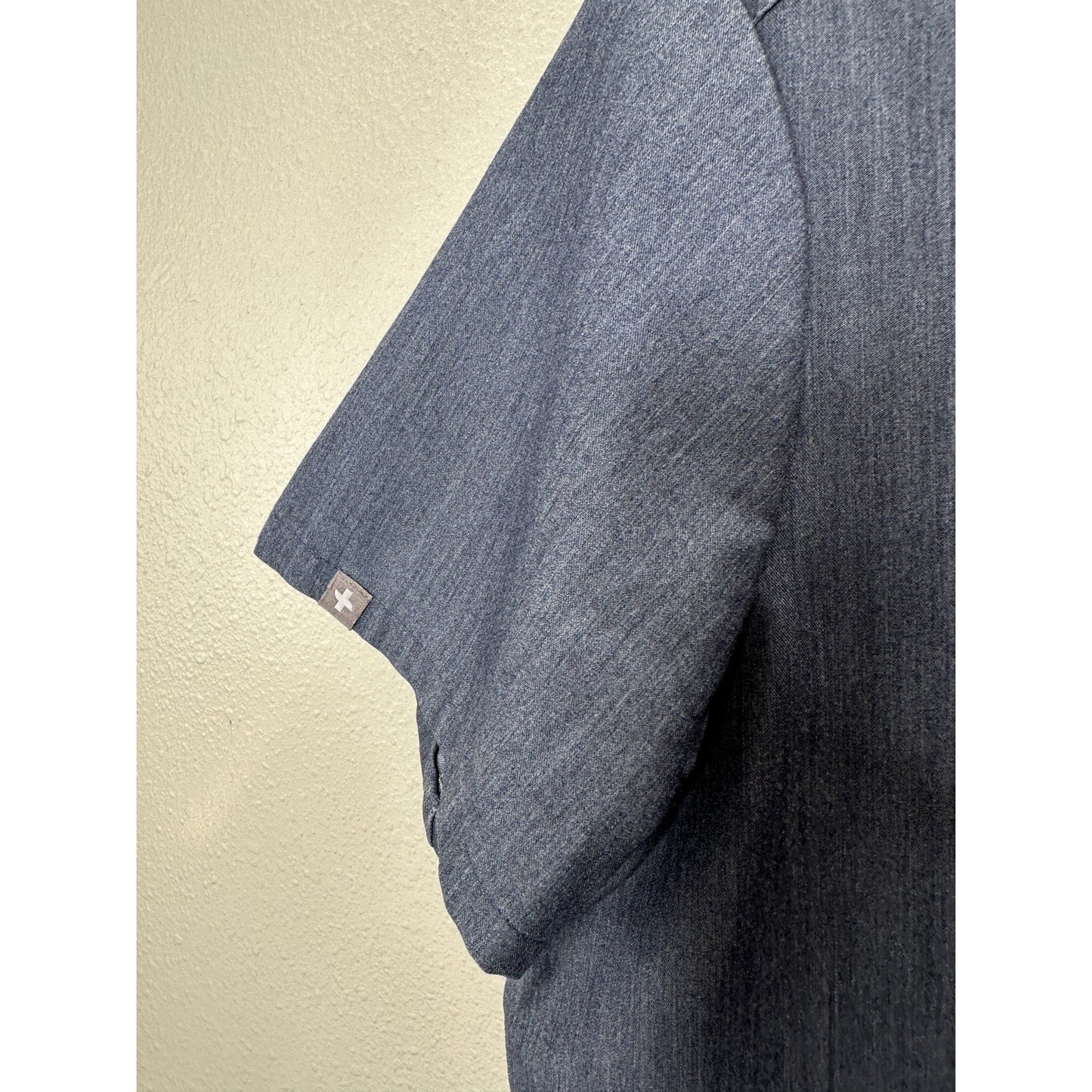 Blue Denim Casma 3 Pocket Classic Fit V-Neck Scrub Top S