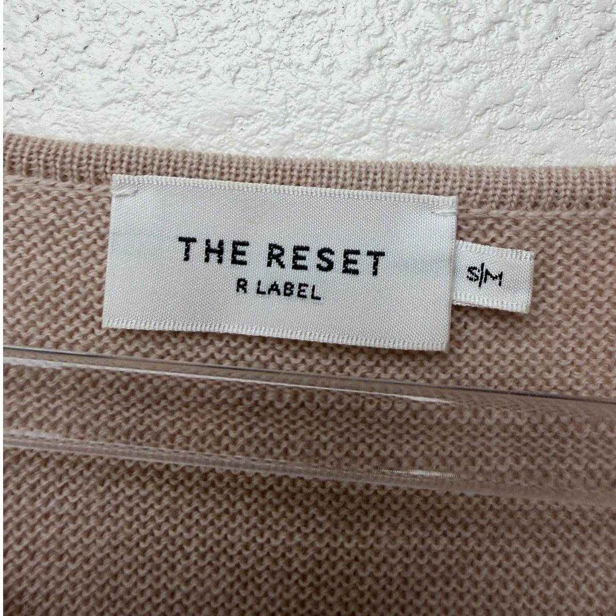 The Reset R Label Essential Pullover Mauve 100% Wool V Neck Dolman Sweater